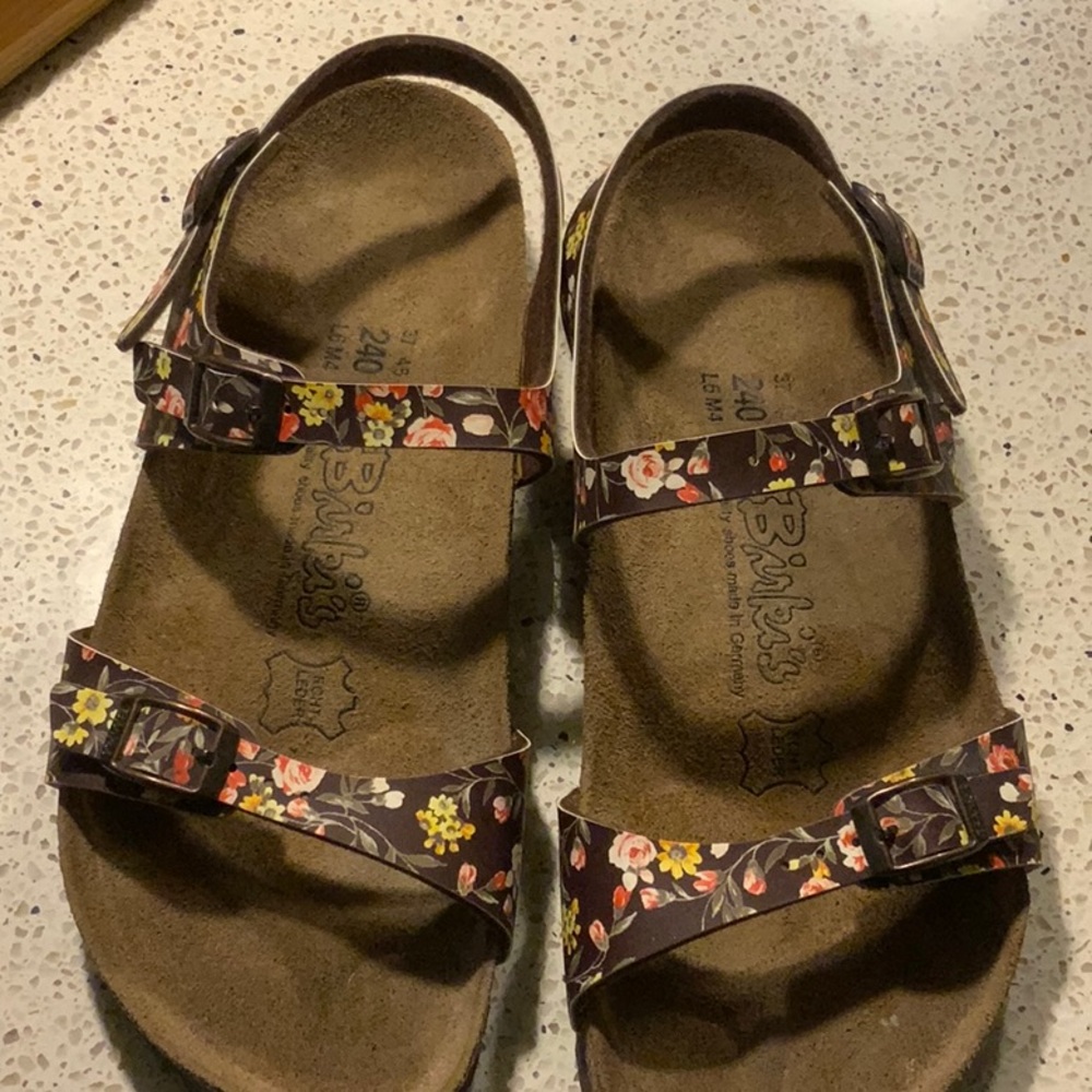 GOOB SALE❤️❤️ Birki’s Sandals